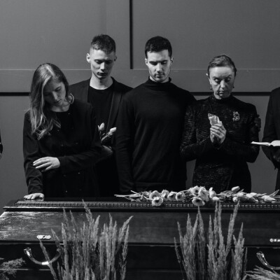 Tradycje i obrzędy pogrzebowe w Polsce